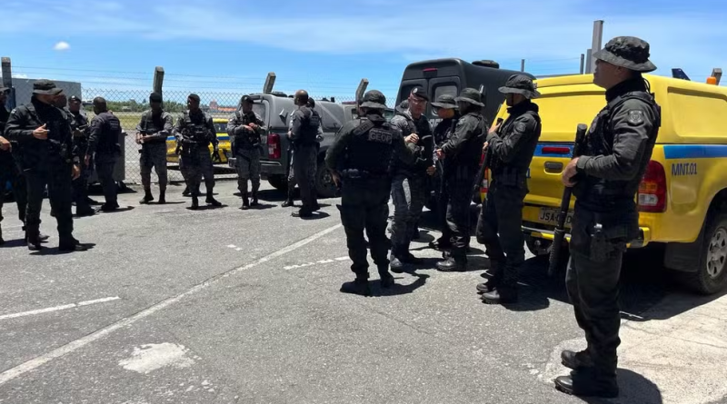 Acusado de liderar facção na Bahia e suspeito de orquestrar ataques contra rivais na Chapada Diamantina é transferido para presídio federal