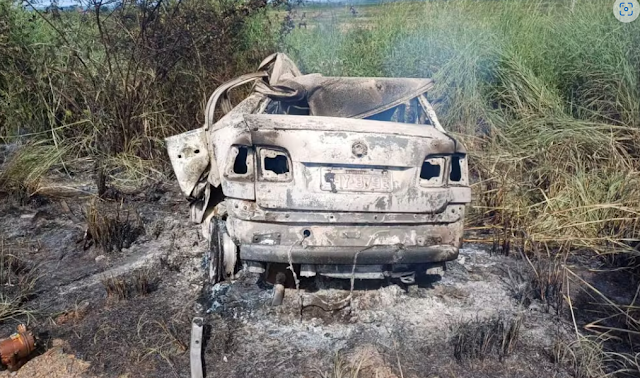 Carro pega fogo após batida e quatro pessoas morrem na Bahia