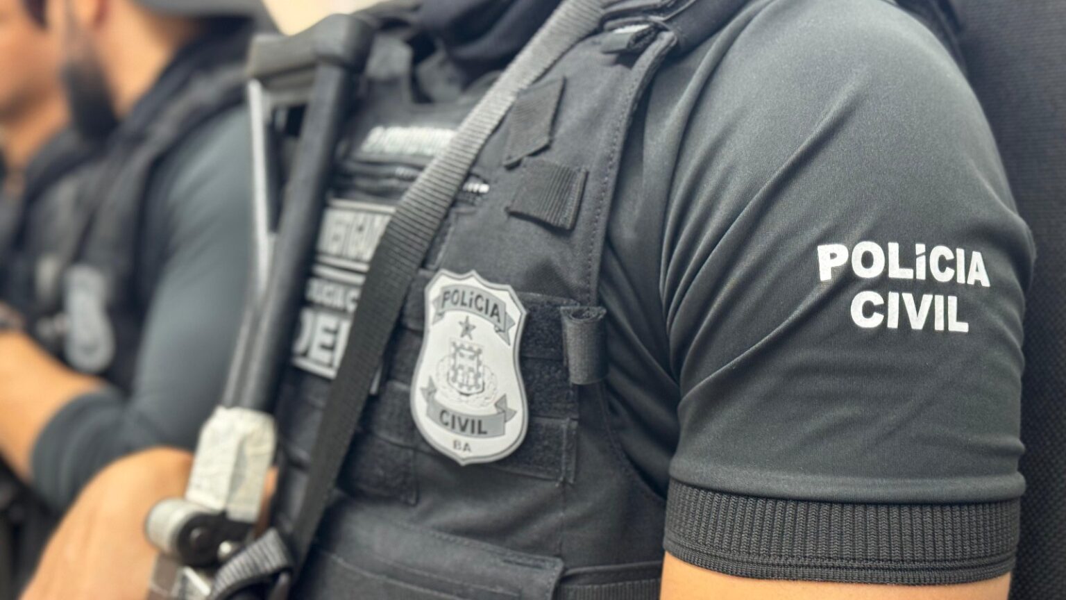 Preso oferece propina para fugir de delegacia e é autuado por corrupção ativa em Iraquara – BA