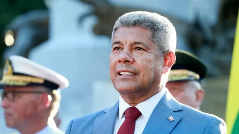 Jerônimo Rodrigues anuncia reforço de 4 mil novos policiais até maio de 2026