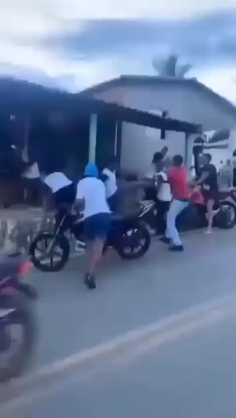 Brigas entre estudantes gera preocupação na comunidade escolar