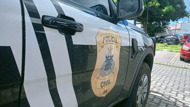 Homem é preso por matar a companheira e tentar simular suicídio dela na Bahia