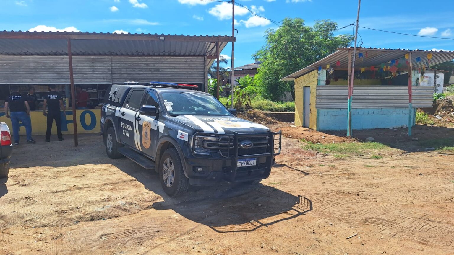 Polícia Civil apreende fogos clandestinos e vencidos durante operação em Itaberaba