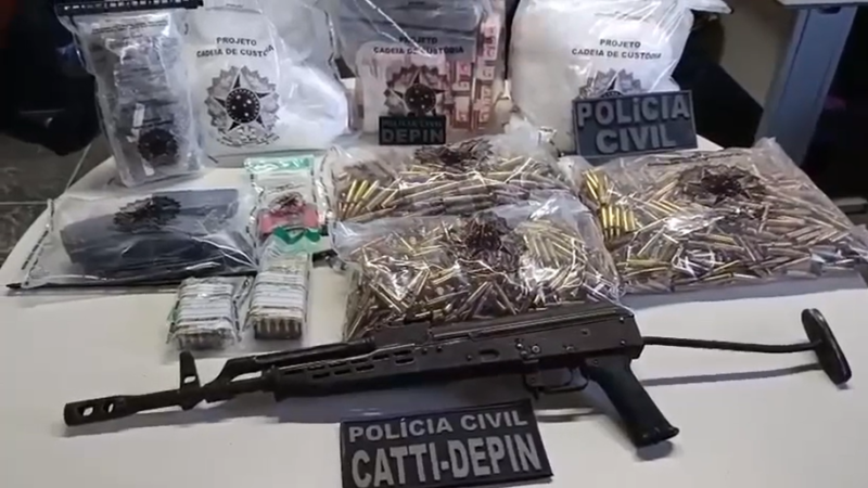 Polícia Civil desarticula laboratório de drogas e apreende fuzil e mais de 160 quilos de cocaína em Cafarnaum