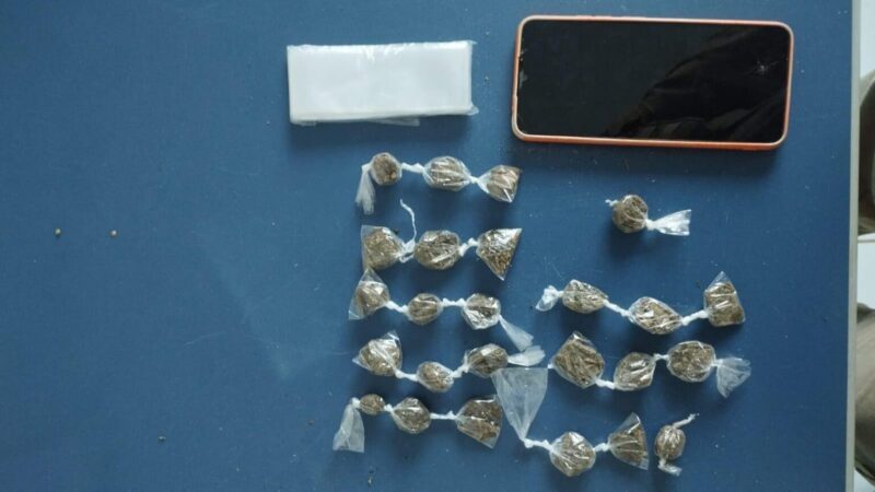 Mulher é presa por suspeita de tráfico de drogas em Nova Redenção