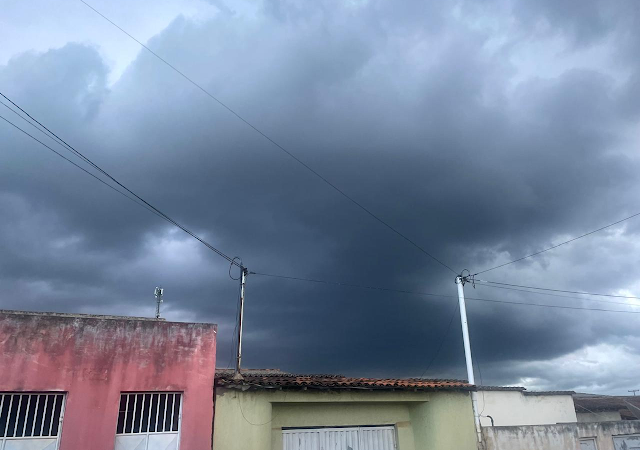Inmet alerta para tempestade com granizo em Utinga, Bonito e Wagner nesta sexta 